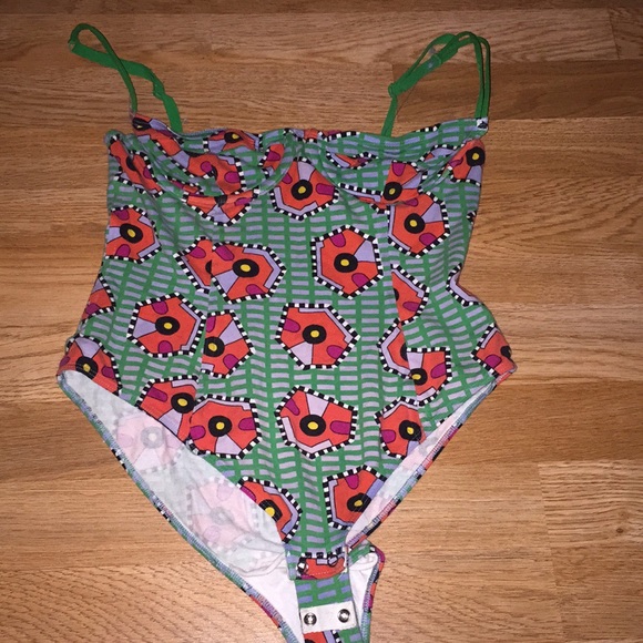 American Apparel Other - AA body suit ✨